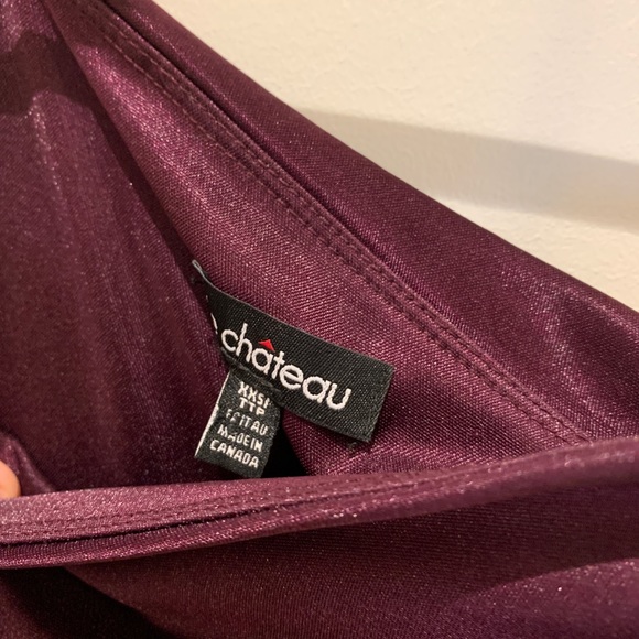 Le Chateau one shoulder ruched dress - Picture 4 of 5